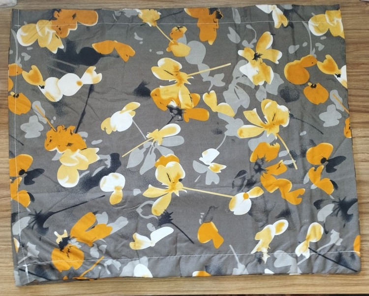 تصویر روبالشی پنبه براش Yatak Tak ترکیه سایز 50×70 نرم لطیف ضد حساسیت مناسب پوست حساس و استفاده روزمره