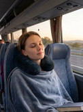 بالش دور گردنی طبی مموری فوم Comfy Life مدل Travel Pillow با طراحی ارگونومیک و پشتی مسطح